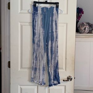 Derek heart tie dye pants🔴